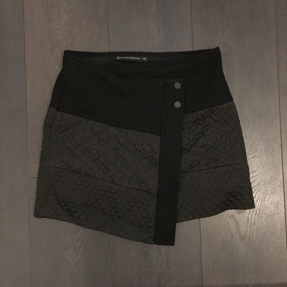 $30 for 3 - Zara Quilted Skirt - Picture 1 of 2